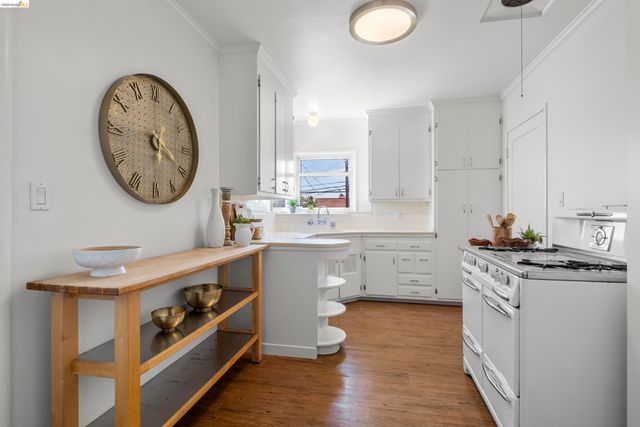 5625 Sacramento Ave, Richmond, CA 94804