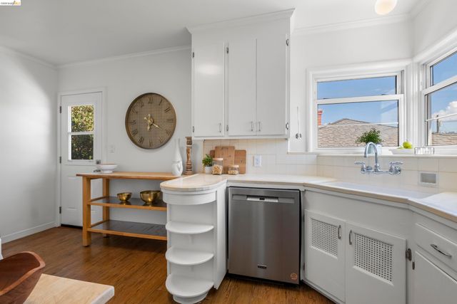 5625 Sacramento Ave, Richmond, CA 94804