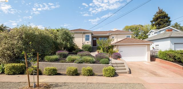 5625 Sacramento Ave, Richmond, CA 94804