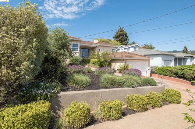 5625 Sacramento Ave, Richmond, CA 94804