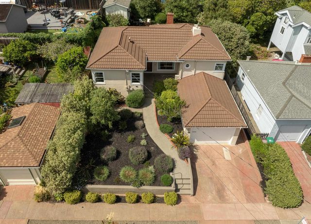 5625 Sacramento Ave, Richmond, CA 94804