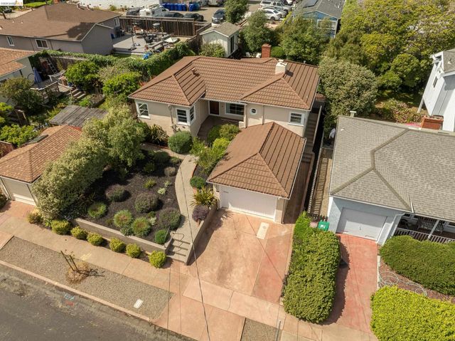 5625 Sacramento Ave, Richmond, CA 94804