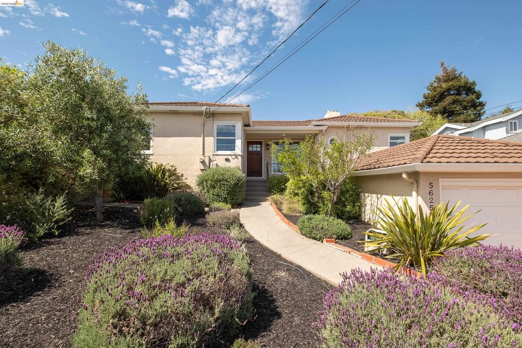 5625 Sacramento Ave, Richmond, CA 94804