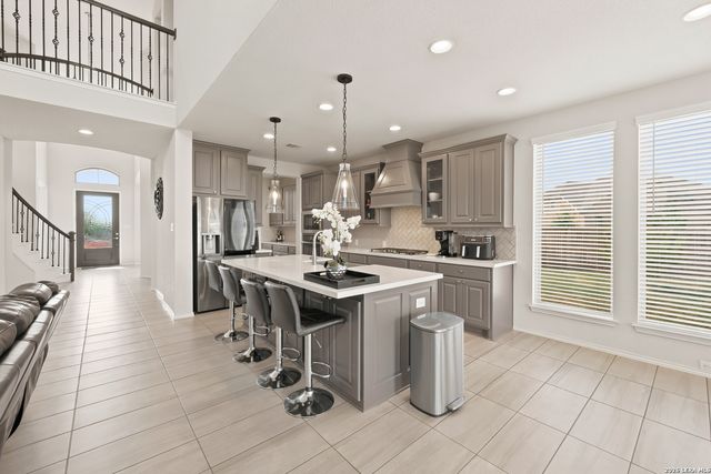 2602 BANDITOS RDG, San Antonio, TX 78245