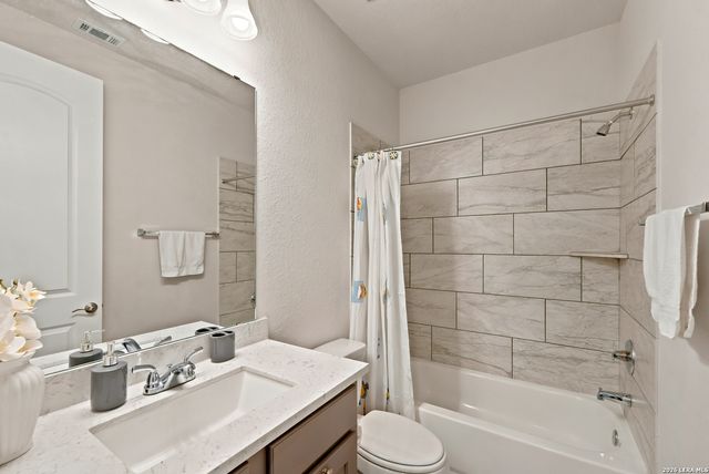 2602 BANDITOS RDG, San Antonio, TX 78245