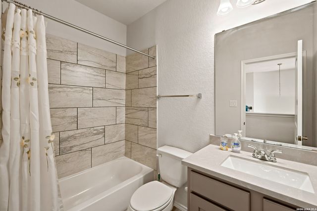 2602 BANDITOS RDG, San Antonio, TX 78245