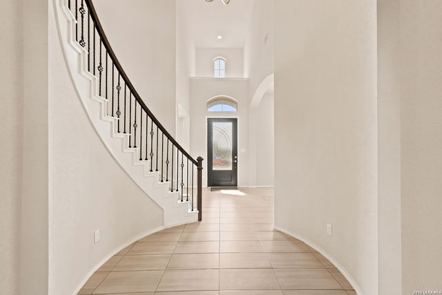 2602 BANDITOS RDG, San Antonio, TX 78245