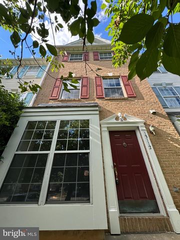 13112 QUAIL CREEK LN, Fairfax, VA 22033