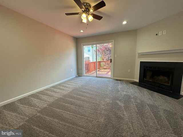 13112 QUAIL CREEK LN, Fairfax, VA 22033