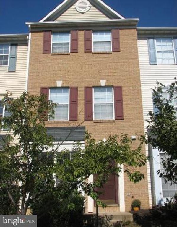 13112 QUAIL CREEK LN, Fairfax, VA 22033