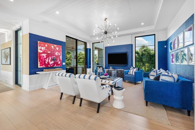 10 Harbour Drive S, Ocean Ridge, FL 33435