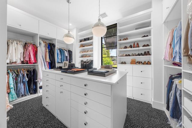 10 Harbour Drive S, Ocean Ridge, FL 33435