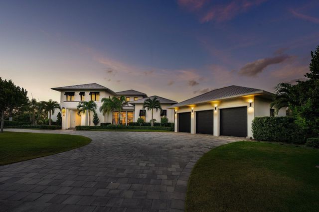 10 Harbour Drive S, Ocean Ridge, FL 33435