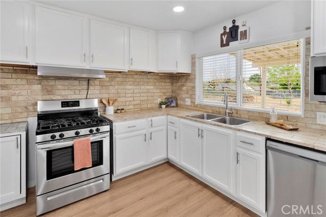 19140 Lenca Road, Apple Valley, CA 92307