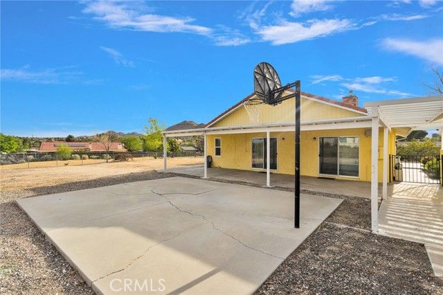 19140 Lenca Road, Apple Valley, CA 92307