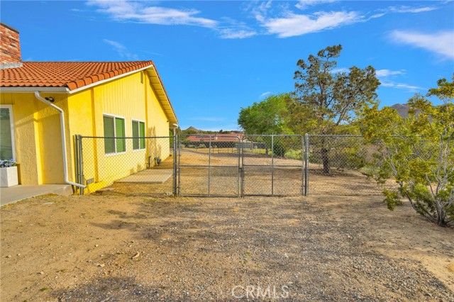 19140 Lenca Road, Apple Valley, CA 92307