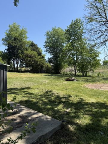954 Short Mountain Rd, Mcminnville, TN 37110