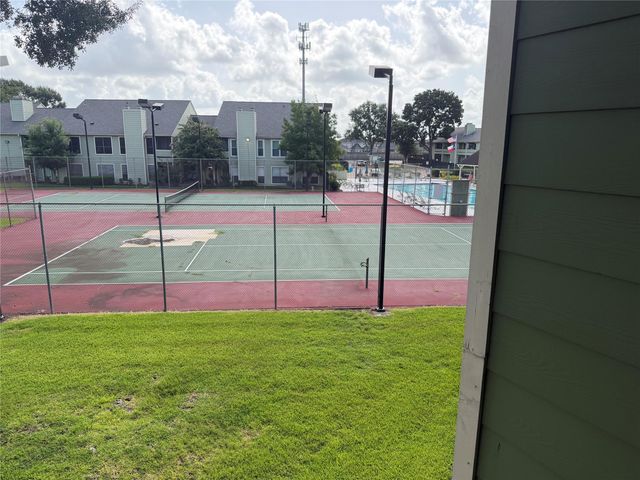14777 Wunderlich Drive 2104, Houston, TX 77069