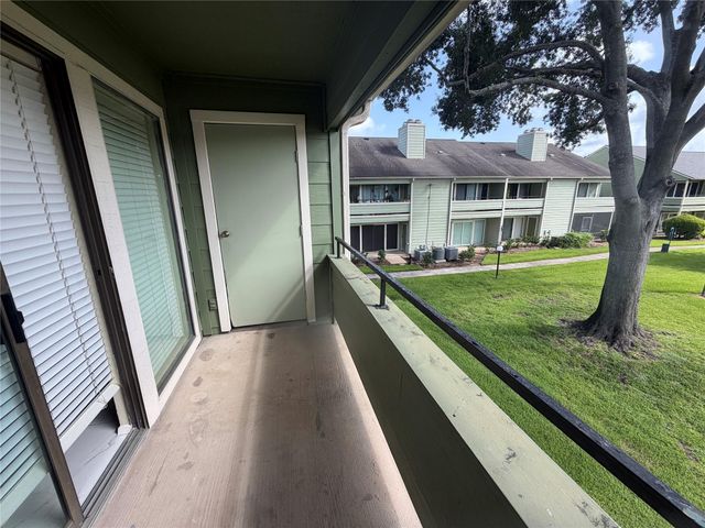 14777 Wunderlich Drive 2104, Houston, TX 77069