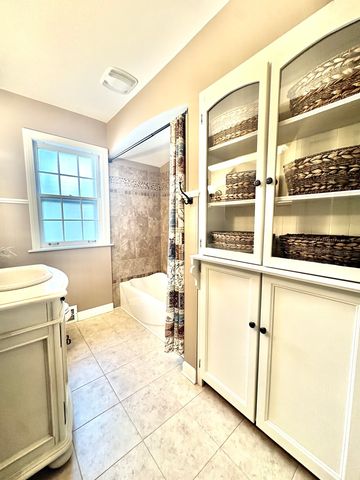 12115 S SPRING Drive, Palos Park, IL 60464