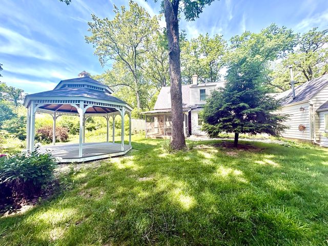 12115 S SPRING Drive, Palos Park, IL 60464