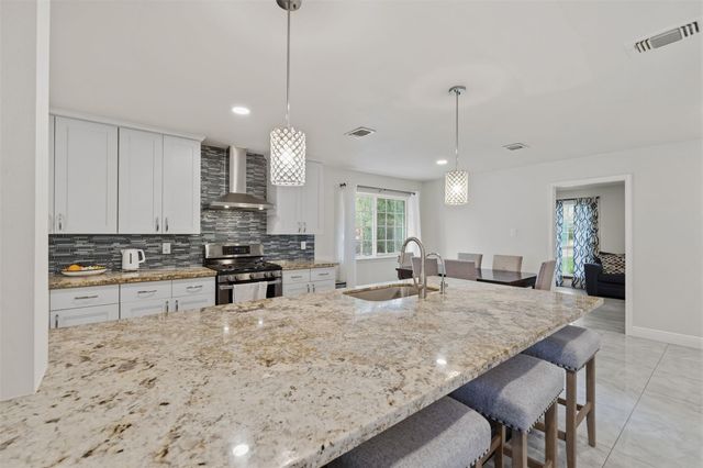 11003 Indian Trails Drive, Tomball, TX 77375