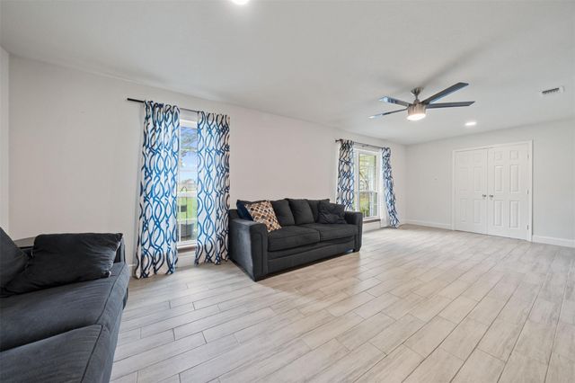 11003 Indian Trails Drive, Tomball, TX 77375