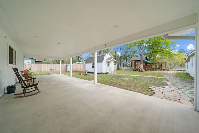 11003 Indian Trails Drive, Tomball, TX 77375