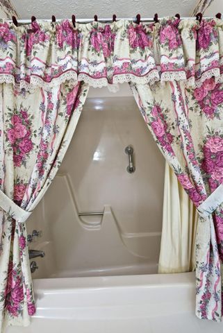 181 Powell Road, Clay City, KY 40312