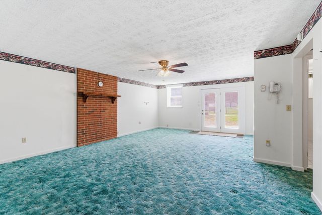 181 Powell Road, Clay City, KY 40312