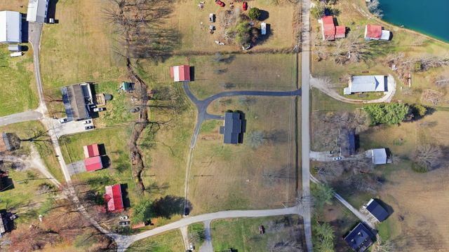 181 Powell Road, Clay City, KY 40312