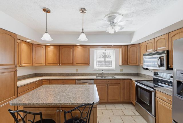 181 Powell Road, Clay City, KY 40312