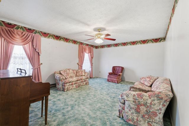 181 Powell Road, Clay City, KY 40312