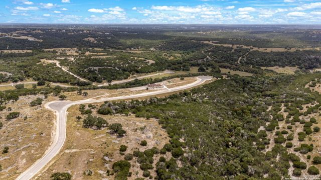 000 Murray Ridge, Kerrville, TX 78028