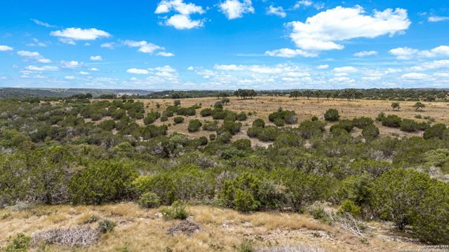 000 Murray Ridge, Kerrville, TX 78028