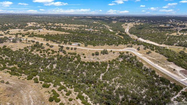 000 Murray Ridge, Kerrville, TX 78028