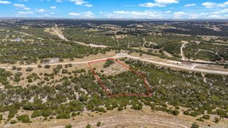 000 Murray Ridge, Kerrville, TX 78028