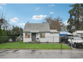 3680 BLOSSOM Dr, Salem, OR 97305