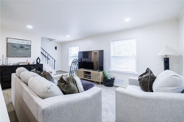 470 Blossom Road, Rochester, NY 14610
