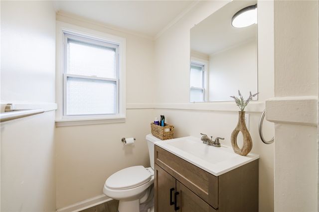 470 Blossom Road, Rochester, NY 14610