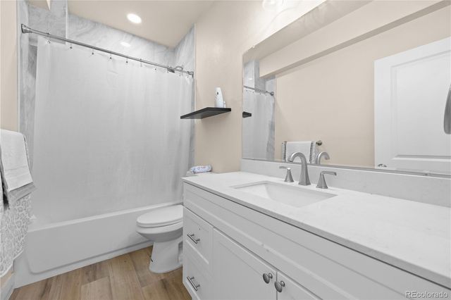 7970 S Joplin Court, Englewood, CO 80112