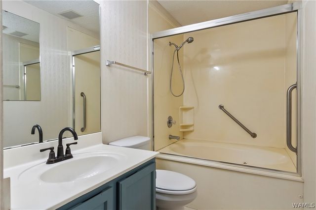 2445 Meadowlark, Northport, AL 35476