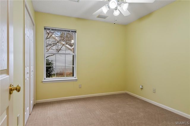 2445 Meadowlark, Northport, AL 35476