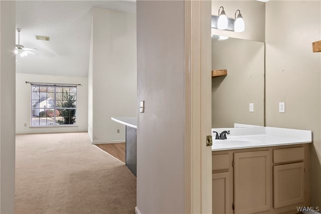 2445 Meadowlark, Northport, AL 35476