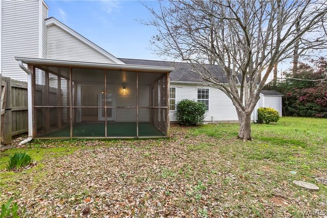 2445 Meadowlark, Northport, AL 35476