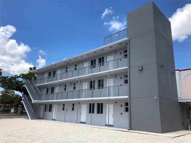 1737 NW 3rd Ave 2, Miami, FL 33136