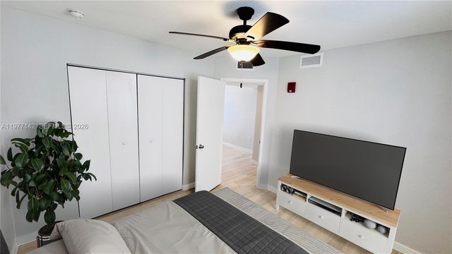 1737 NW 3rd Ave 2, Miami, FL 33136