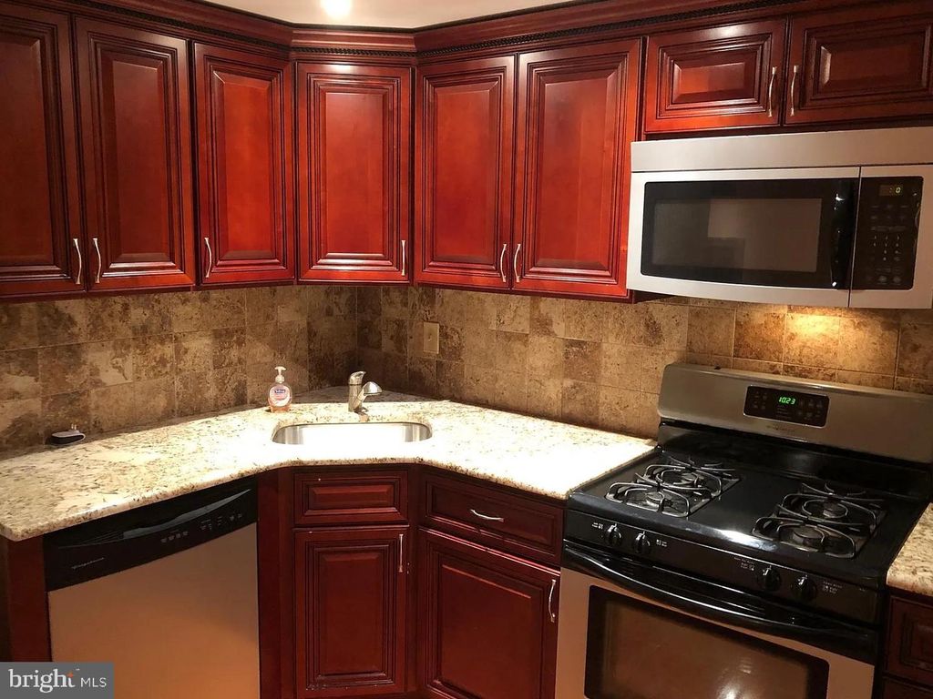 744-00 S 22ND ST #1B, PHILADELPHIA, PA 19146 — photo 3