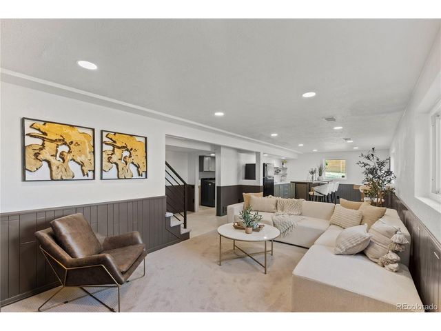 6958 Brentwood Ct, Arvada, CO 80004
