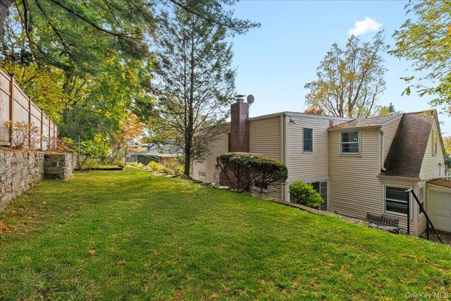 52 Windsor Terrace, Yonkers, NY 10701
